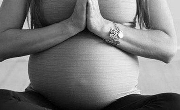 Prenatal Yoga – yoga za žene u drugom stanju i psihofizička priprema za porođaj Prenatal Yoga – yoga za žene u drugom stanju i psihofizička priprema za porođaj